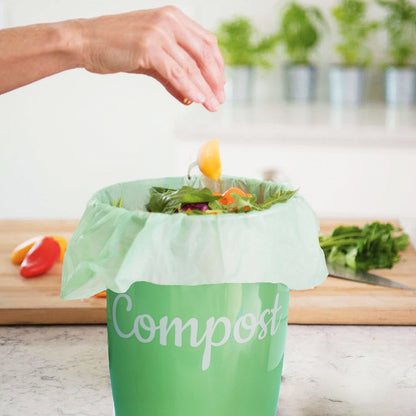 https://www.innotak.com/cdn/shop/products/CompostBagsforKitchenCountertopBin1.3upto1.6Gallon-5.jpg?v=1641297077&width=416